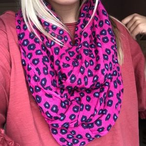 Lilly Pulitzer Amuse Bouche infinity scarf